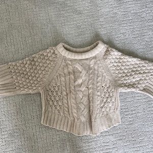 Banana Republic Wide Sleeve sweater